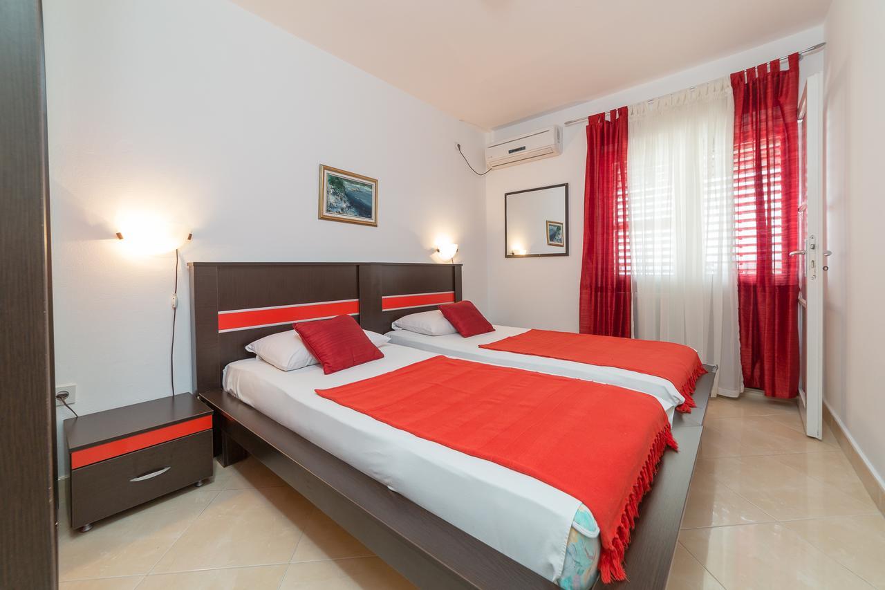 Sofija Apartments Светі-Стефан Екстер'єр фото